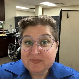 Meet your Posher, Stephanie